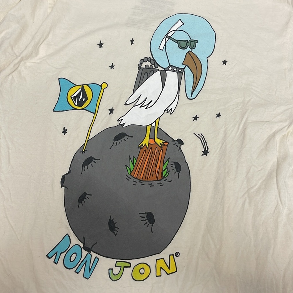 Volcom Ron Jon Graphic Tee ( Men’s Medium) ‼️‼️ - Picture 4 of 7